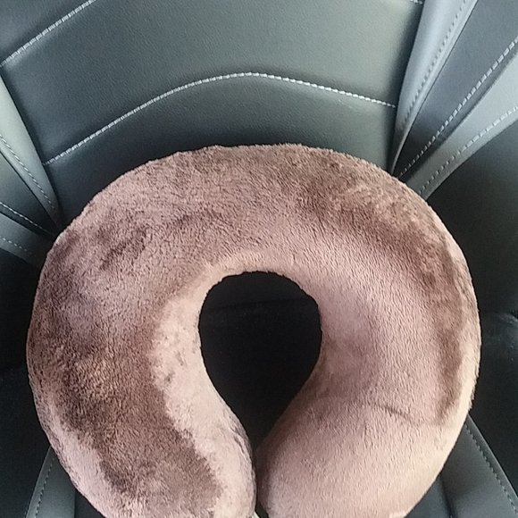 Large Travel Pillow with ties. In Brown Teddy Bear. Memory Foam. - Picture 6 of 7